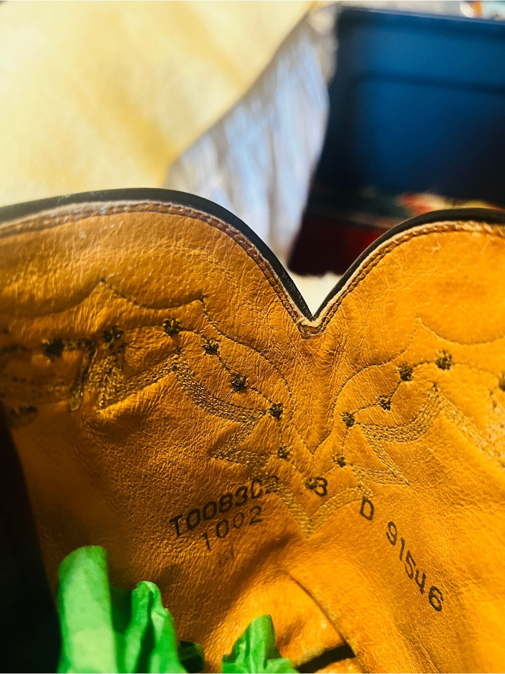 Lucchese  Women’s size 9.5 and Men’s size 8 leather Western Boots - Burgundy - Picture 12 of 14